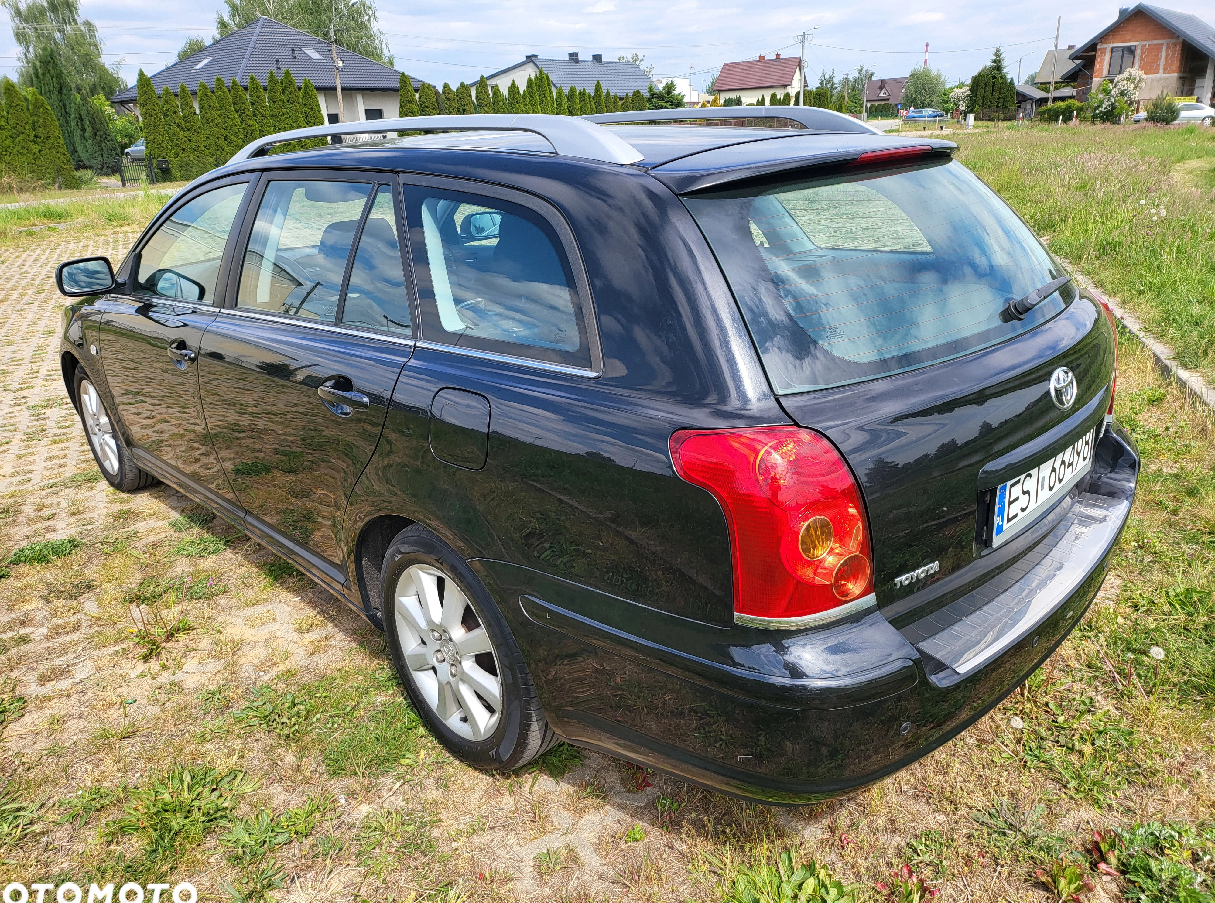 Toyota Avensis cena 11909 przebieg: 289000, rok produkcji 2004 z Sieradz małe 436